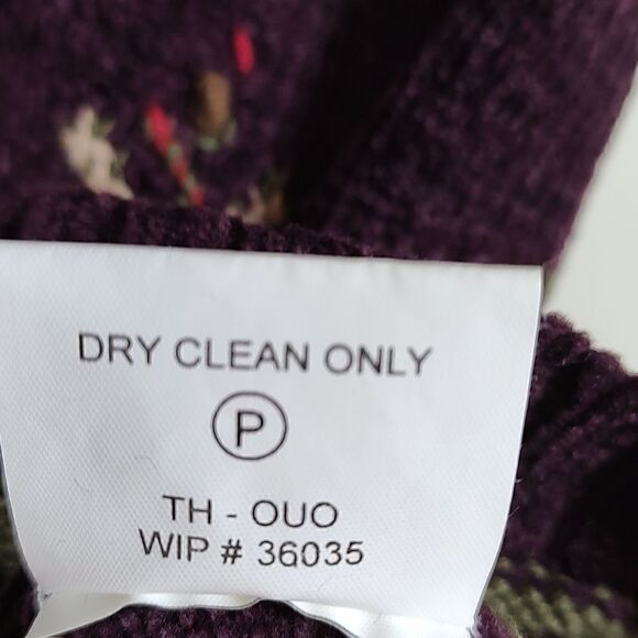 Woolrich Vintage Embroidered Sweater Vest Cardigan in Wine Size XL - Picture 9 of 14